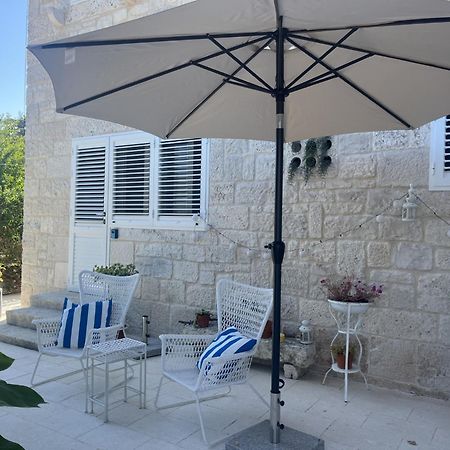 Apartment On The Sunny Side Korčula Eksteriør billede