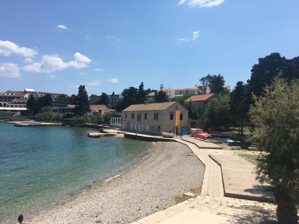 Apartment On The Sunny Side Korčula Eksteriør billede
