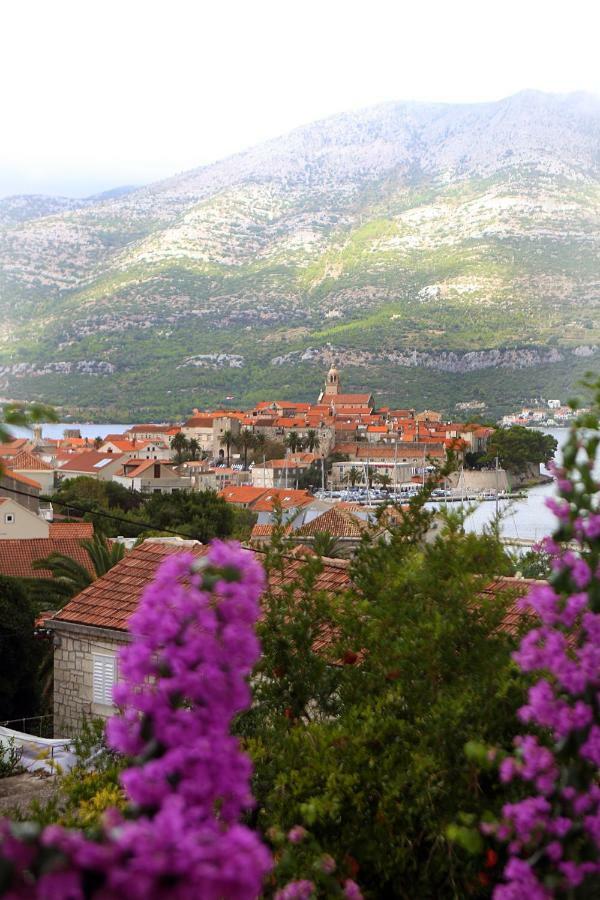 Apartment On The Sunny Side Korčula Eksteriør billede